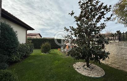 Toskana Vadisi Kiralık 4+1 Villa