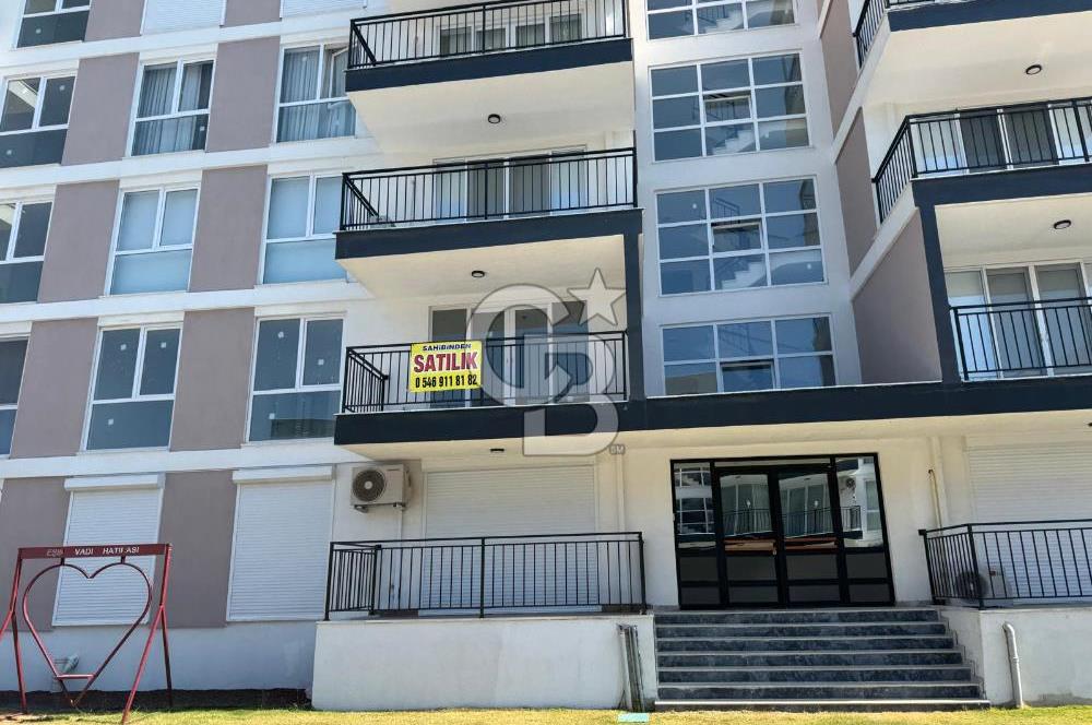 AYDIN KUŞADASI'NDA SİTE DE HAVUZLU 1+1 DAİRE