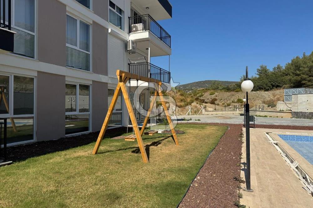 AYDIN KUŞADASI'NDA SİTE DE HAVUZLU 1+1 DAİRE