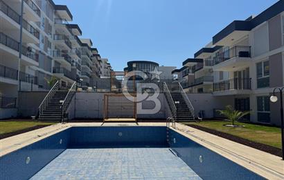 AYDIN KUŞADASI'NDA SİTE DE HAVUZLU 1+1 DAİRE