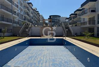 AYDIN KUŞADASI'NDA SİTE DE HAVUZLU 1+1 DAİRE - 1 - 323176