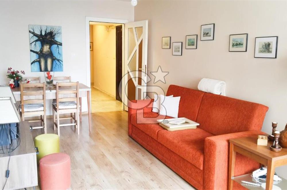 Göztepe'de Sahile Yakın Geniş 2+1 Satılık Daire