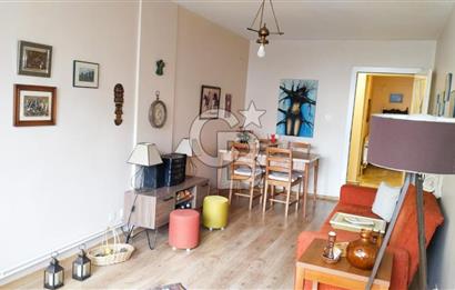 Göztepe'de Sahile Yakın Geniş 2+1 Satılık Daire