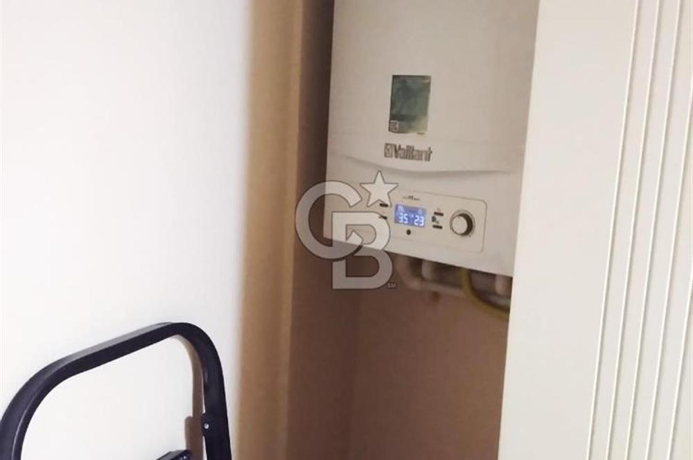 Göztepe'de Sahile Yakın Geniş 2+1 Satılık Daire