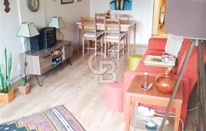 Göztepe'de Sahile Yakın Geniş 2+1 Satılık Daire