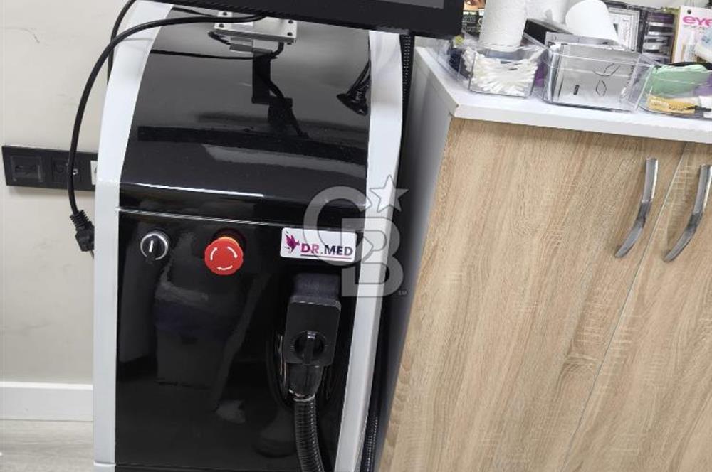 Karşıyaka çarşı’da Devren Kiralık Güzellik Salonu