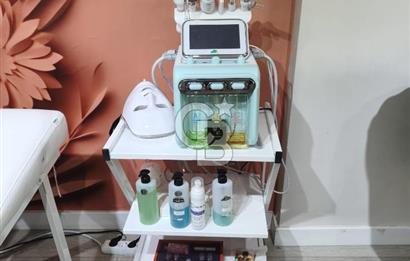 Karşıyaka çarşı’da Devren Kiralık Güzellik Salonu