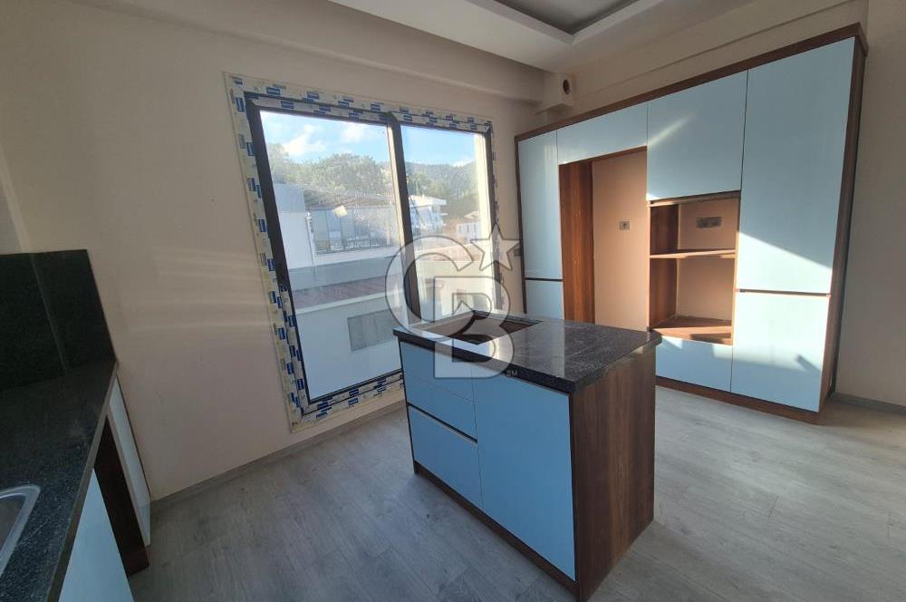 MUSELAND-VİLLALAR BÖLGESİ ÇETİN EMEÇDE SATILIK TRİPLEKS VİLLA