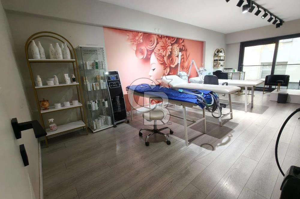 Karşıyaka çarşı’da Devren Kiralık Güzellik Salonu