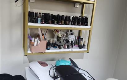 Karşıyaka çarşı’da Devren Kiralık Güzellik Salonu