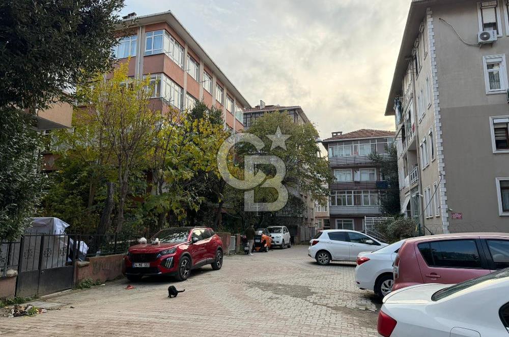 ZEYNEP KAMİL'DE KİRALIK BAKIMLI 3+1 DAİRE