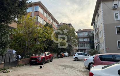 ZEYNEP KAMİL'DE KİRALIK BAKIMLI 3+1 DAİRE