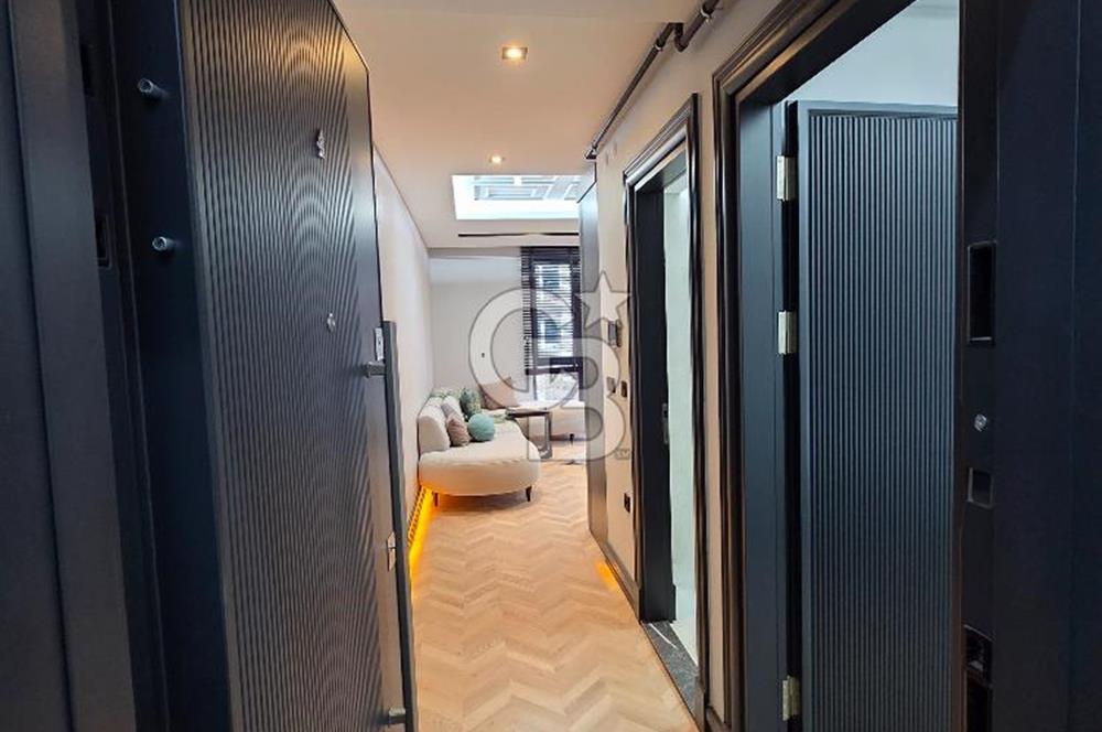 ATAKUM ÇOBANLIDA TRAMVAYIN DİBİNDE 50m² ULTRA LÜKS 1+1