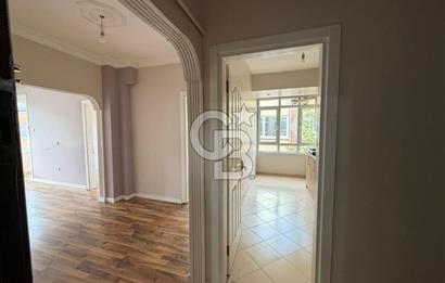 ZEYNEP KAMİL'DE KİRALIK BAKIMLI 3+1 DAİRE