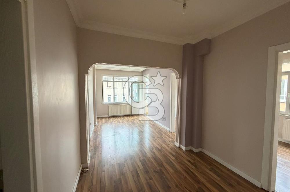 ZEYNEP KAMİL'DE KİRALIK BAKIMLI 3+1 DAİRE