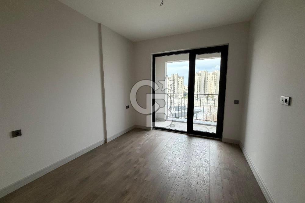 ALACAATLIDA KANUNİ SULTAN SÜLEYMAN BULVARI TONA REZİDAS SATILIK