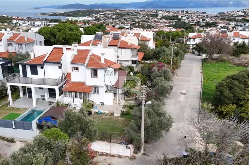 ÇEŞME 16 EYLÜL MAHALLESİ SATILIK 3+1 VİLLA