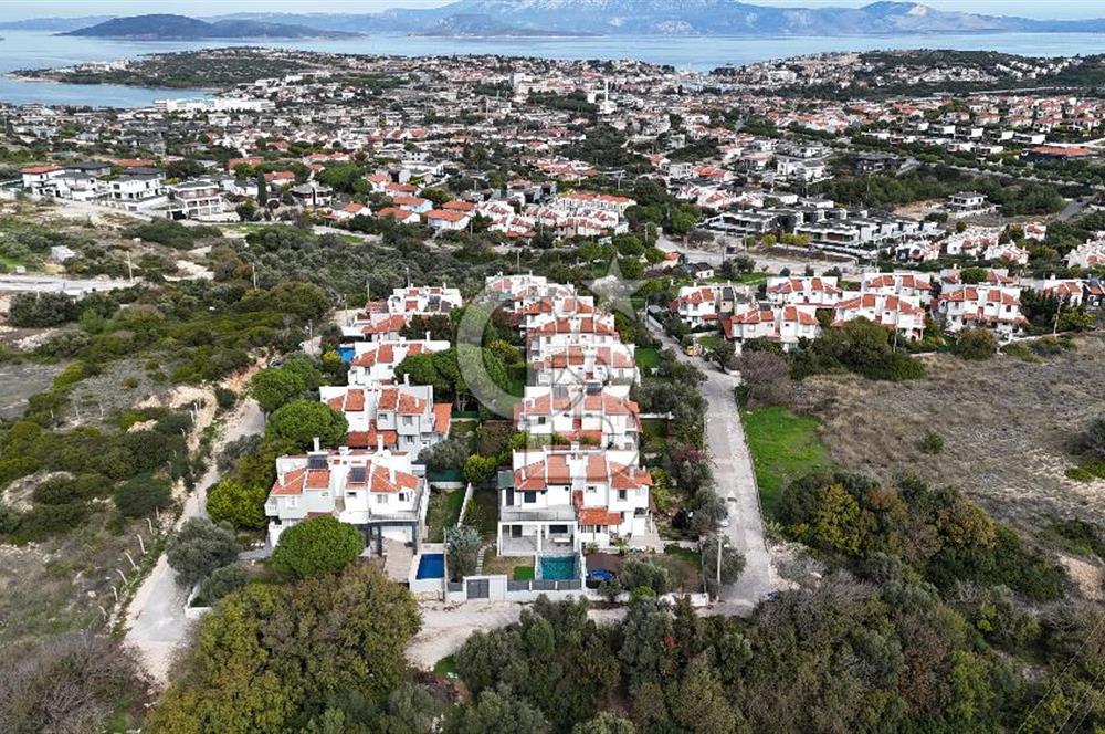 ÇEŞME 16 EYLÜL MAHALLESİ SATILIK 3+1 VİLLA