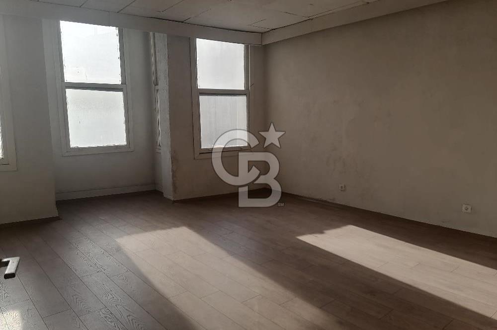 Taksim Camii Karşısı Ana Cadde Üzeri Kiralık Bina