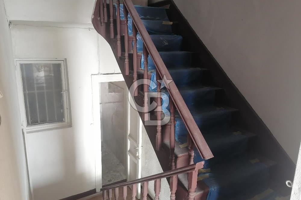 Taksim Camii Karşısı Ana Cadde Üzeri Kiralık Bina