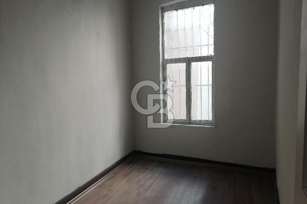 Taksim Camii Karşısı Ana Cadde Üzeri Kiralık Bina