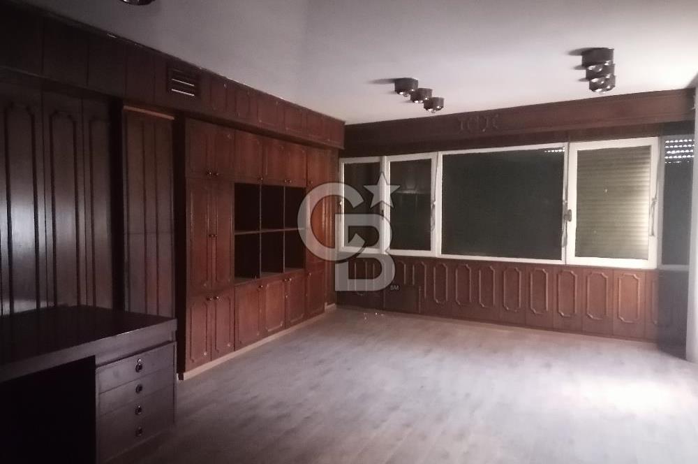 Taksim Meydanına Yürüme Mesafesinde Kiralık Komple Bina