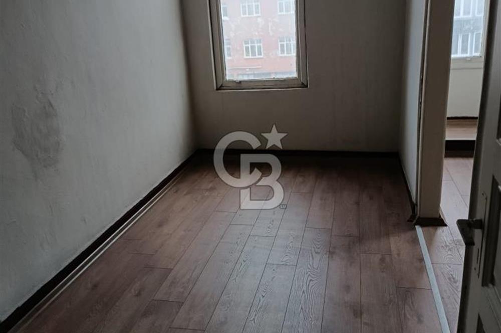 Taksim Camii Karşısı Ana Cadde Üzeri Kiralık Bina