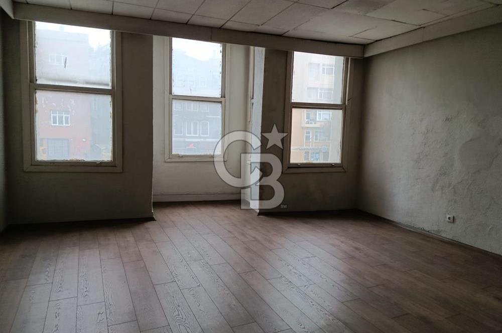 Taksim Camii Karşısı Ana Cadde Üzeri Kiralık Bina