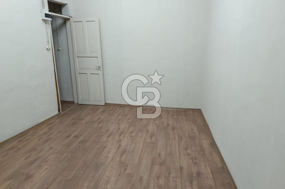 Taksim Camii Karşısı Ana Cadde Üzeri Kiralık Bina