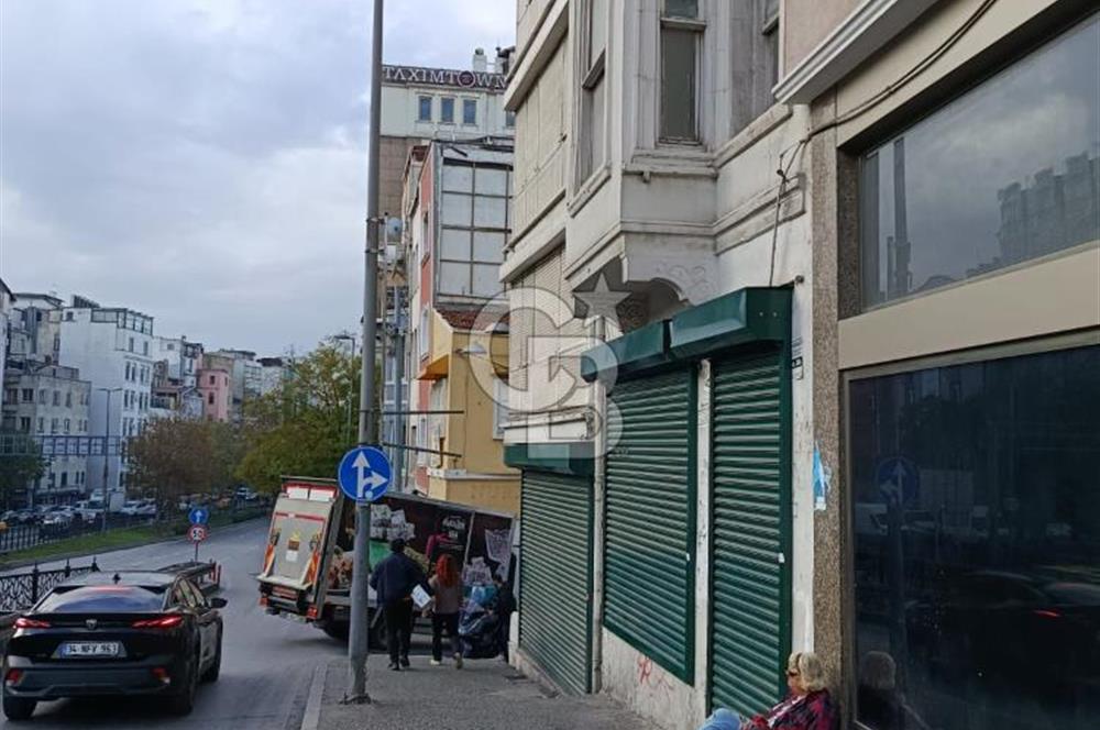 Taksim Camii Karşısı Ana Cadde Üzeri Kiralık Bina