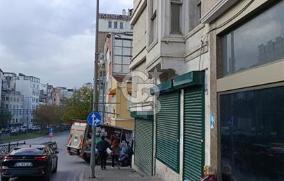 Taksim Meydanına Yürüme Mesafesinde Kiralık Komple Bina