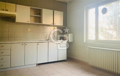 KÜÇÜKESAT CADDESİ ÜZERİNDE TUNALI YAKINI SATILIK DAİRE