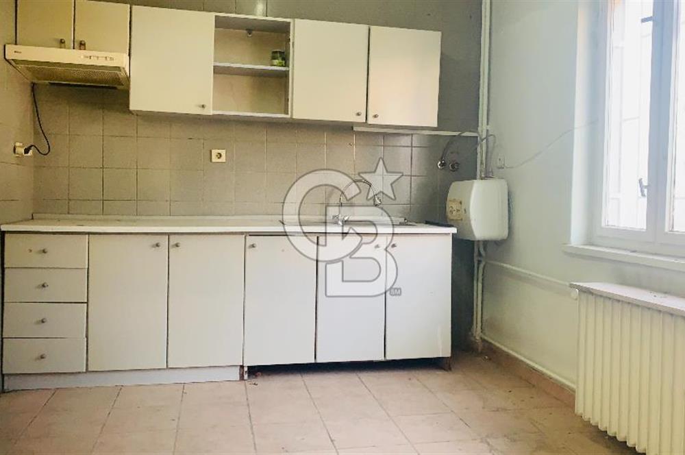 KÜÇÜKESAT CADDESİ ÜZERİNDE TUNALI YAKINI SATILIK DAİRE
