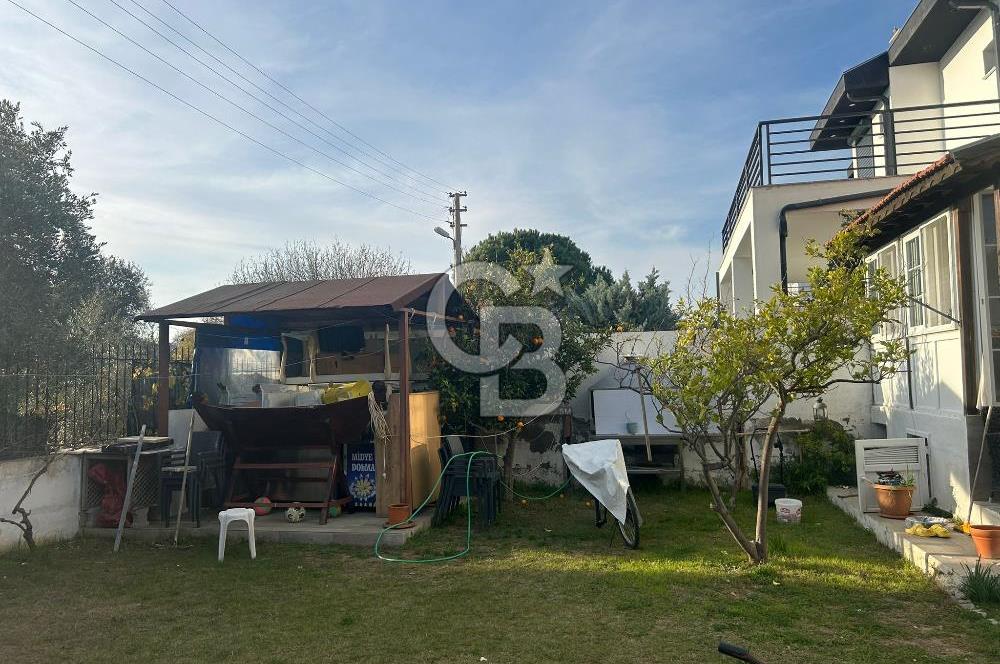 ÇEŞME 16 EYLÜL MAHALLESİ SATILIK 3+1 VİLLA