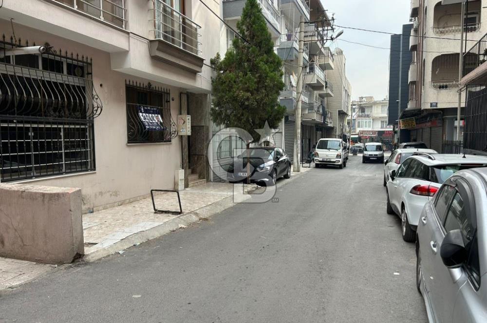 Karabağlar/Bozyaka Narlık Durağında Huzur Dolu 2+1 Satılık Ev