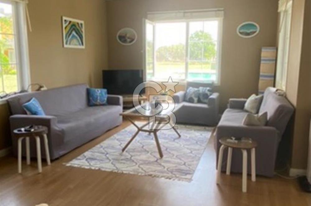 Saros Sazlıderede Satılık Şömineli Eşyalı 3+1 Ahsap Villa