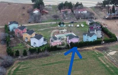 Saros Sazlıderede Satılık Şömineli Eşyalı 3+1 Ahsap Villa