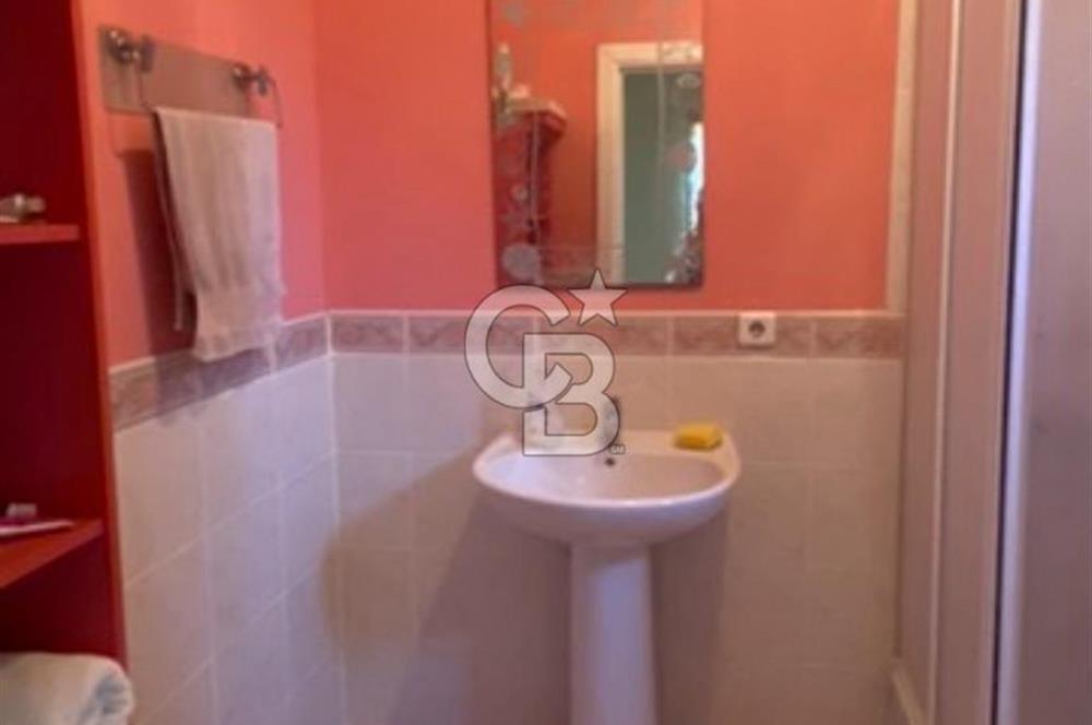 Saros Sazlıderede Satılık Şömineli Eşyalı 3+1 Ahsap Villa