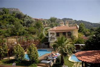 Fethiye Faralya Doğa İçinde Satılık Havuzlu Taş Villa - 2 - 323231