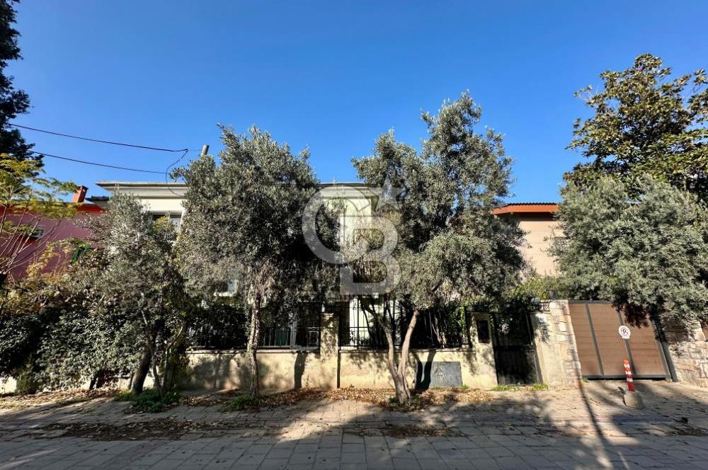 MUSELAND / FORUM BORNOVA VİLLALARI'NDA TİCARİ KİRALIK 6+1 VİLLA!