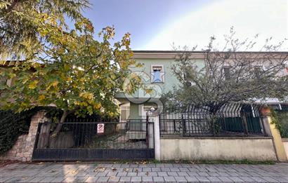 MUSELAND / FORUM BORNOVA VİLLALARI'NDA TİCARİ KİRALIK 6+1 VİLLA!