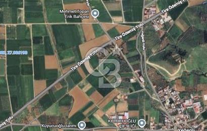 YEĞENLİ MERKEZE ÇOK YAKIN KONUMDA EĞİMSİZ OVADA TARLA