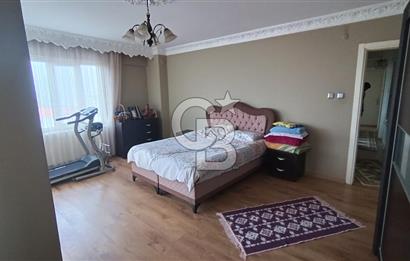 CB YALI'dan DENİZ MANZARALI 140M2 NET 2+1 ARAKAT DAİRE