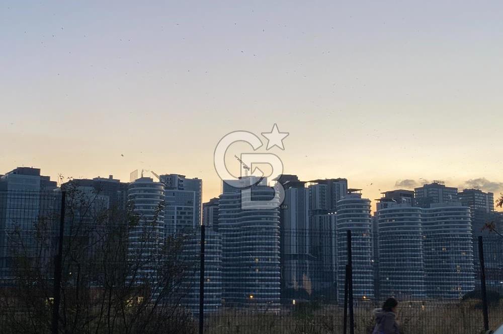 Ünalan Mahallesinde Satılık 2+1 Daire 