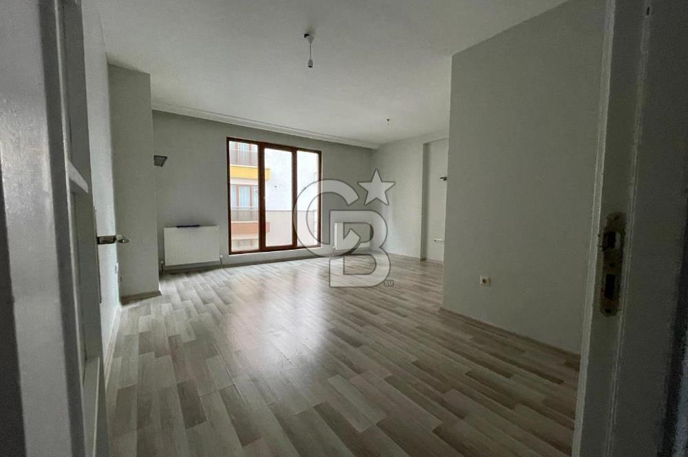 ÇEKMEKÖY ALEMDAĞ SATILIK 2+1 SİTE İÇİ DAİRE