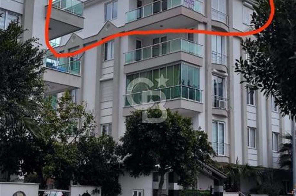 Hurmanın Kalbinde Geniş 2 Teraslı, Asansörlü, 5+1 Dubleks