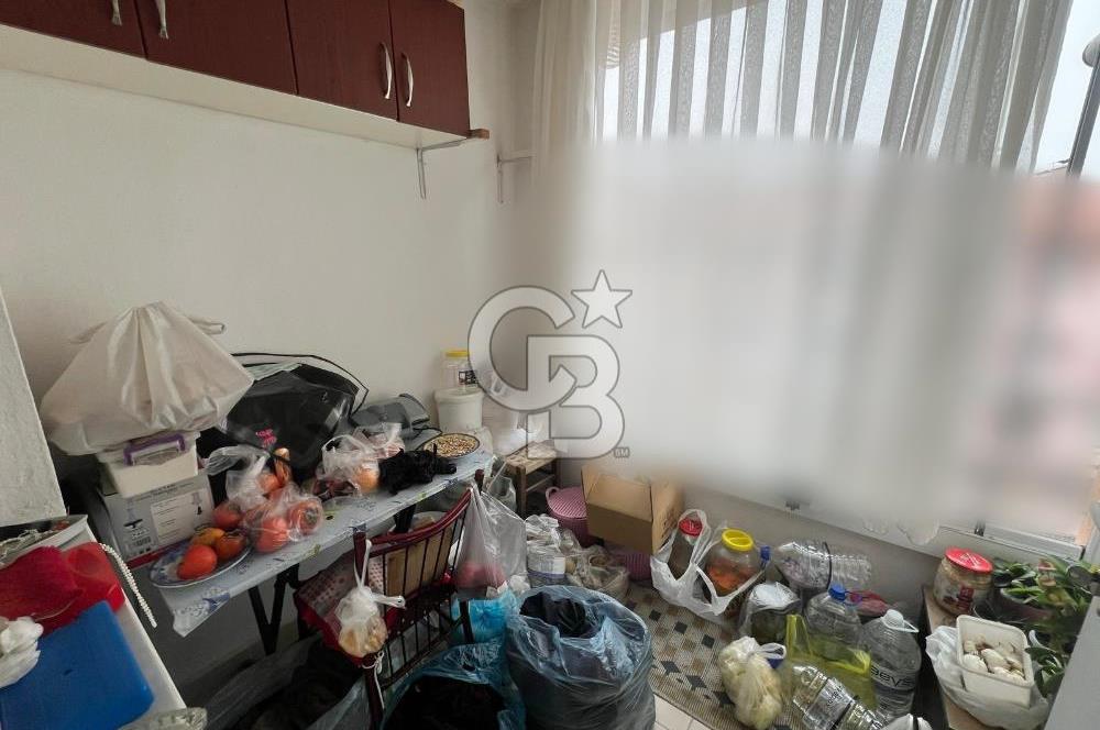 GAMZE ÖZDEMİR CD. ÜZERİ EMSALLERİN ALTINDA BAKIMLI ÖN CEPHE 3+1 