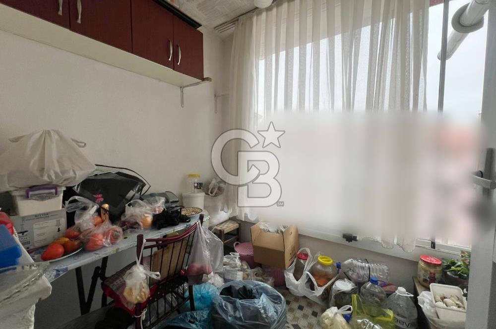 GAMZE ÖZDEMİR CD. ÜZERİ EMSALLERİN ALTINDA BAKIMLI ÖN CEPHE 3+1 