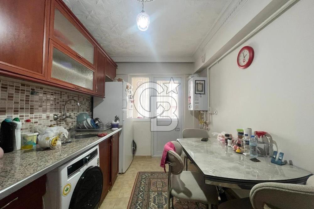 GAMZE ÖZDEMİR CD. ÜZERİ EMSALLERİN ALTINDA BAKIMLI ÖN CEPHE 3+1 