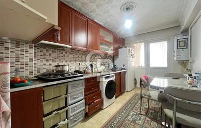 GAMZE ÖZDEMİR CD. ÜZERİ EMSALLERİN ALTINDA BAKIMLI ÖN CEPHE 3+1 